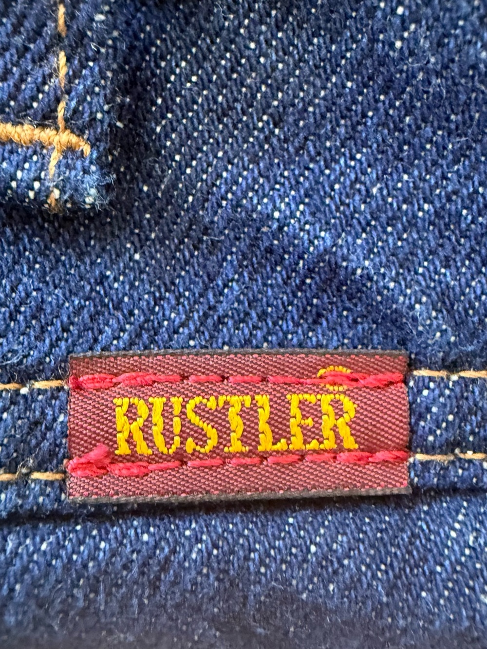 NWT Wrangler Men's Rustler Dark Blue Relaxed Fit Jeans 34x29 - Picture 3 of 4